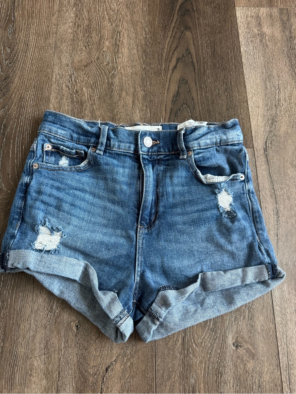 Garage Medium Blue Distressed Rolled-Hem Denim Shorts Size 3